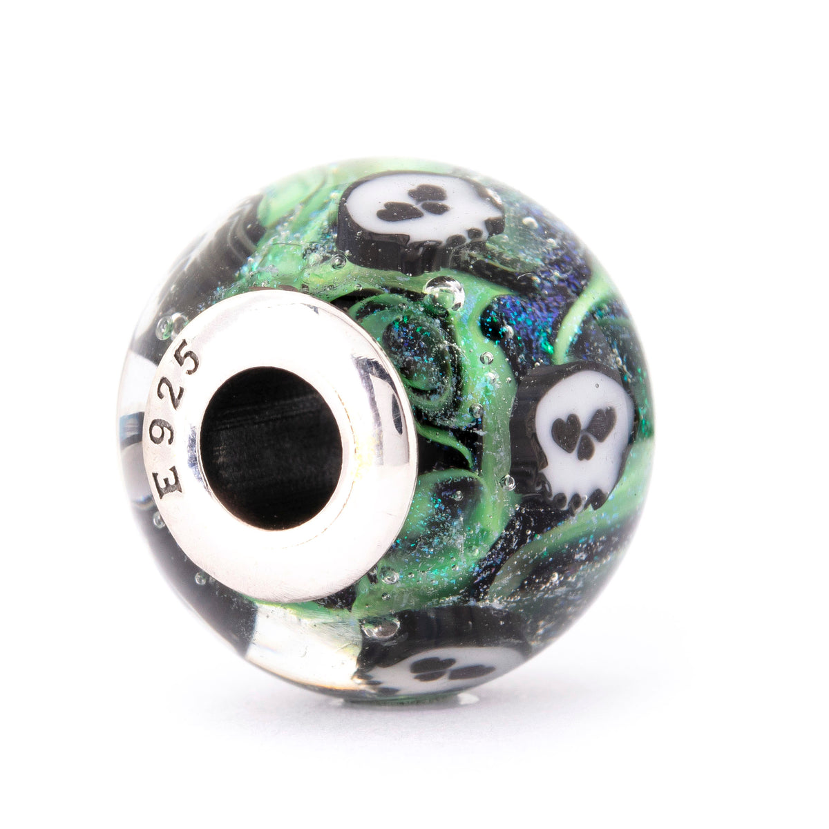 Ghostlight Skulls World — 360° view 31 of 36