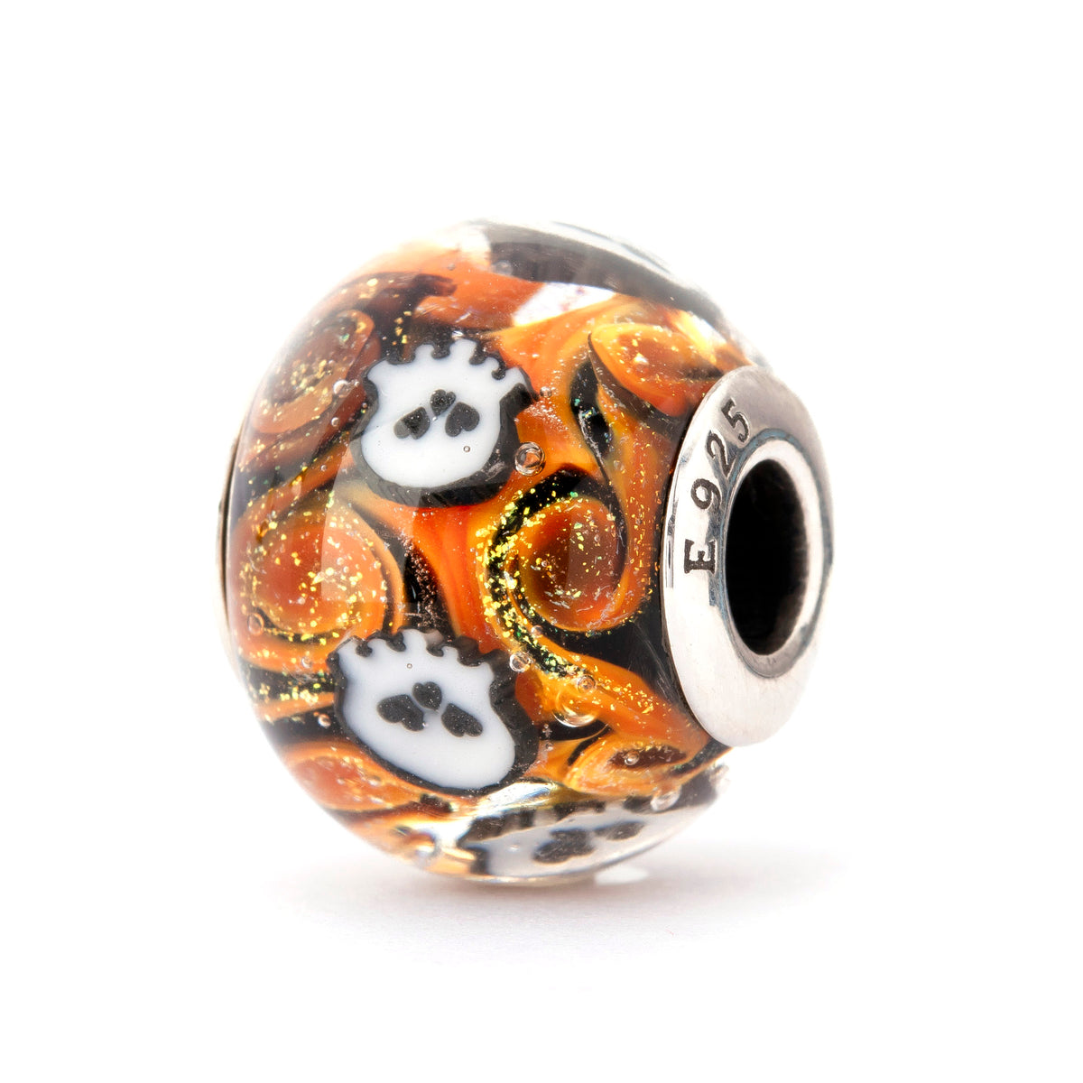 Fire Skulls World — 360° view 22 of 36
