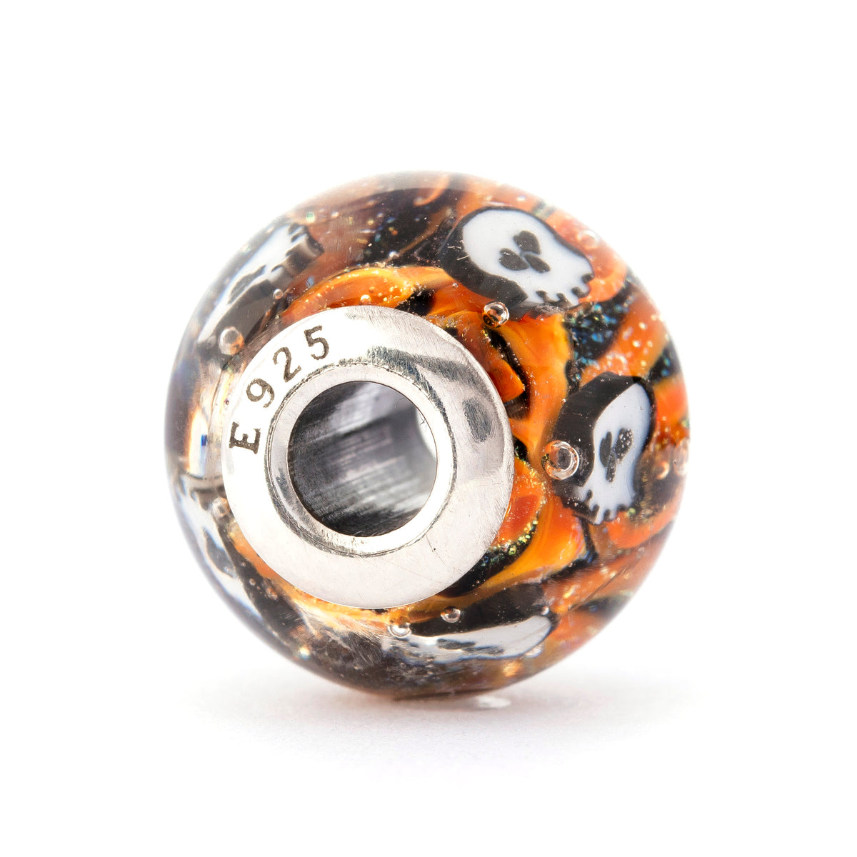 Fire Skulls World — 360° view 30 of 36