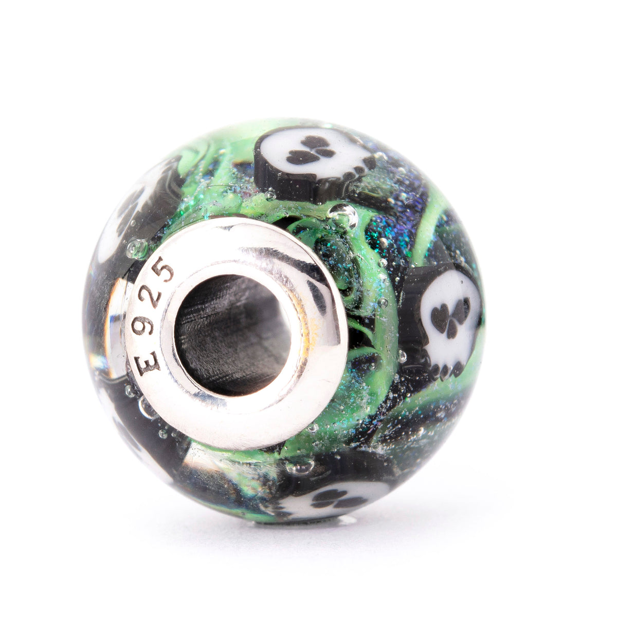 Ghostlight Skulls World — 360° view 30 of 36