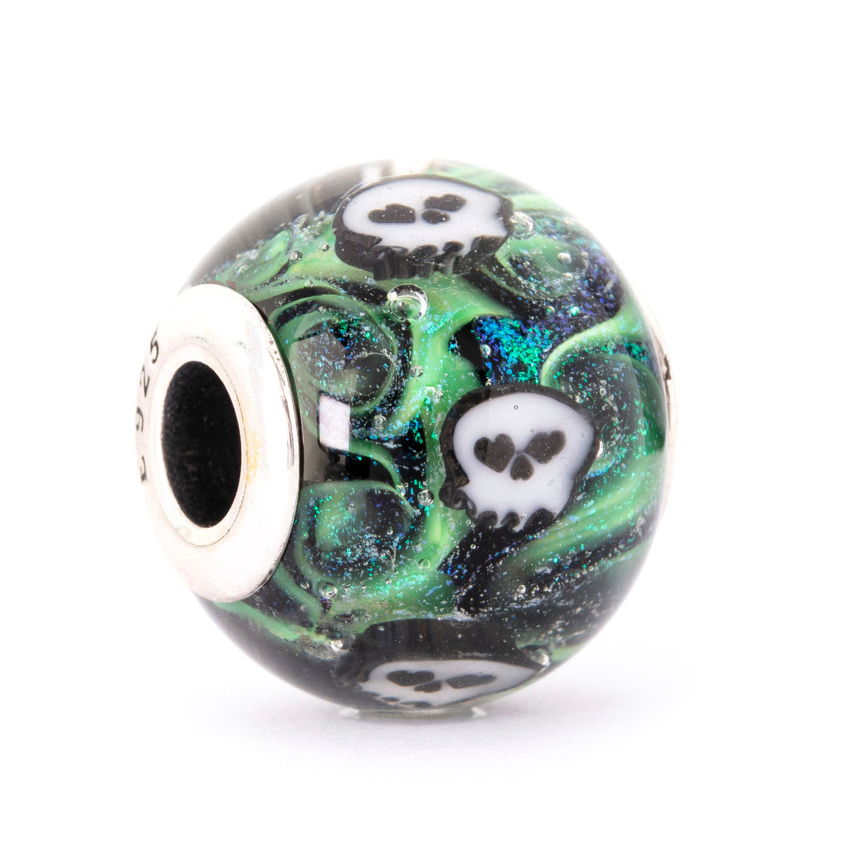 Ghostlight Skulls World — 360° view 34 of 36