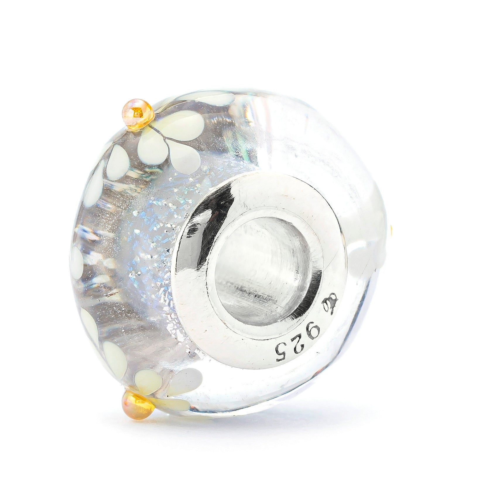 Glistening Snowpetals