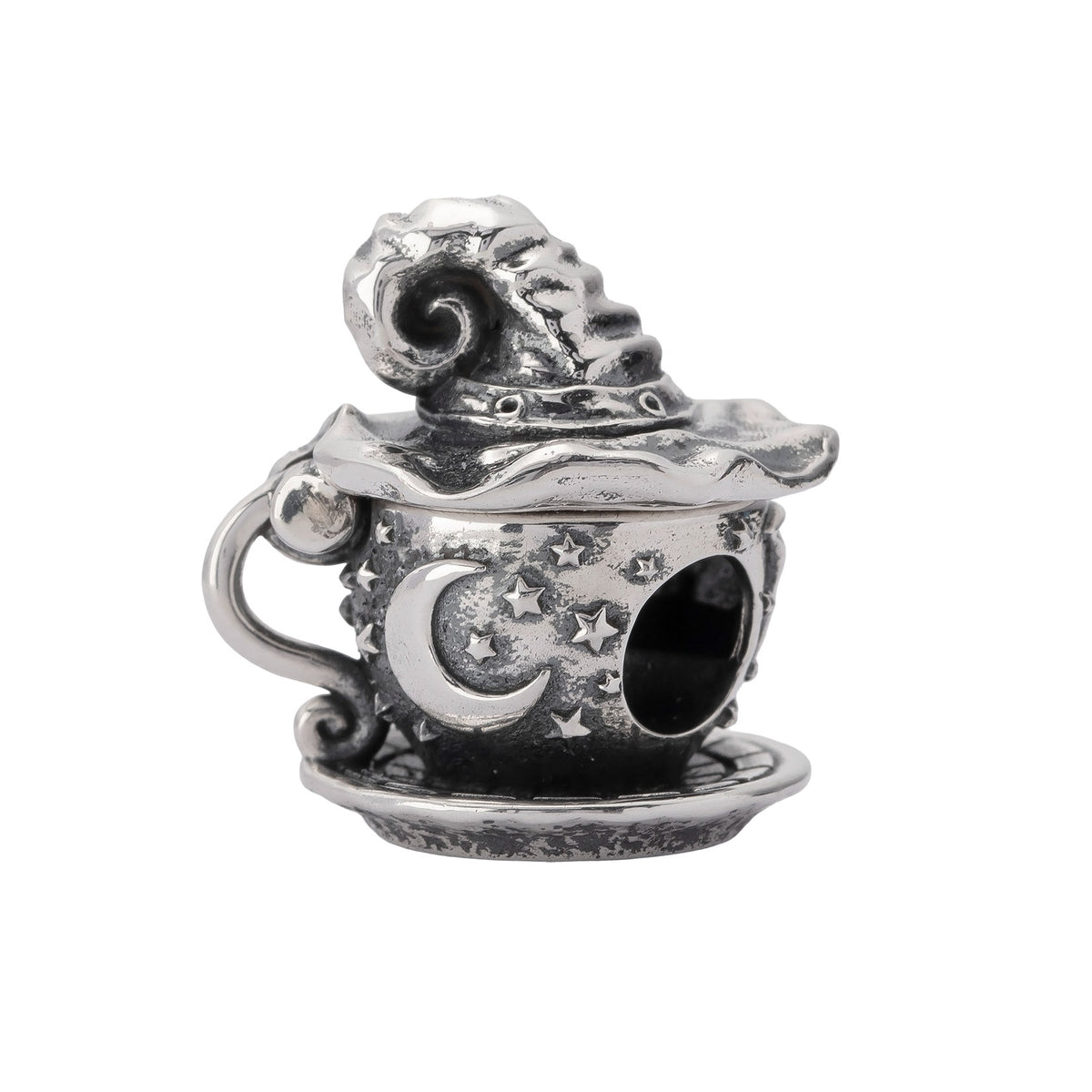 The Witch’s Teacup — 360° view 22 of 36