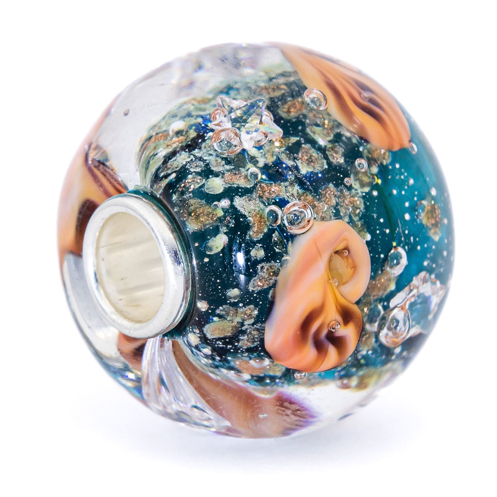 Ocean Seashell Shimmering World